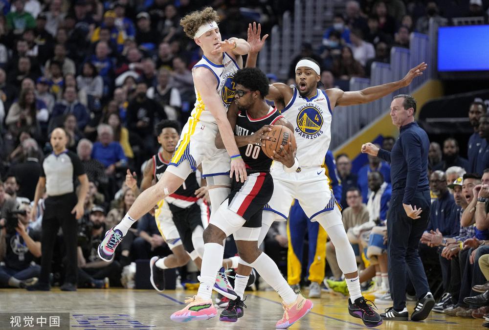 他是在几年 他是在几年