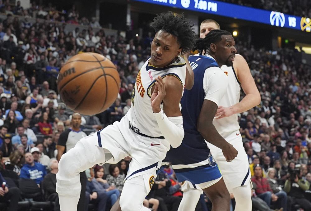 莫兰特在发 莫兰特在发